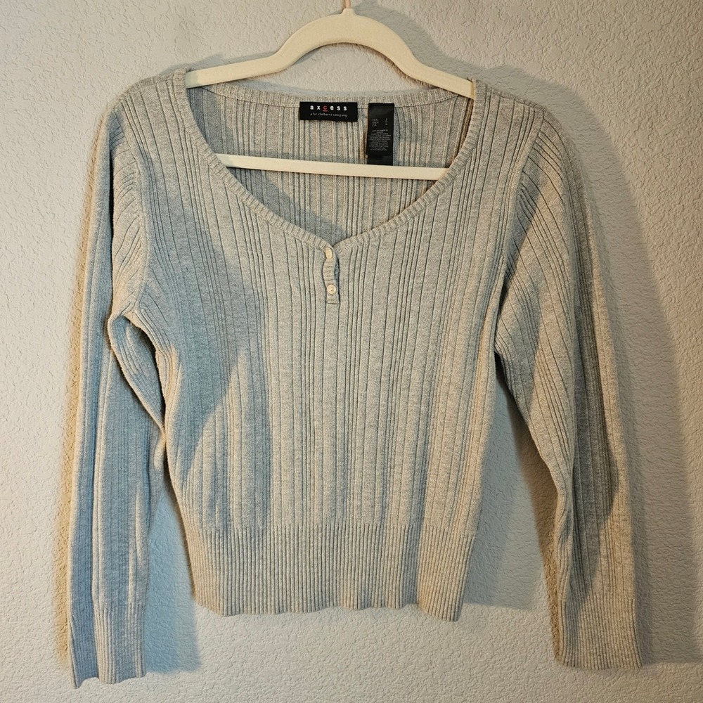 Axcess Liz Claiborne y2k size lrg ribbed gray long sleeve knit shirt button up‎
